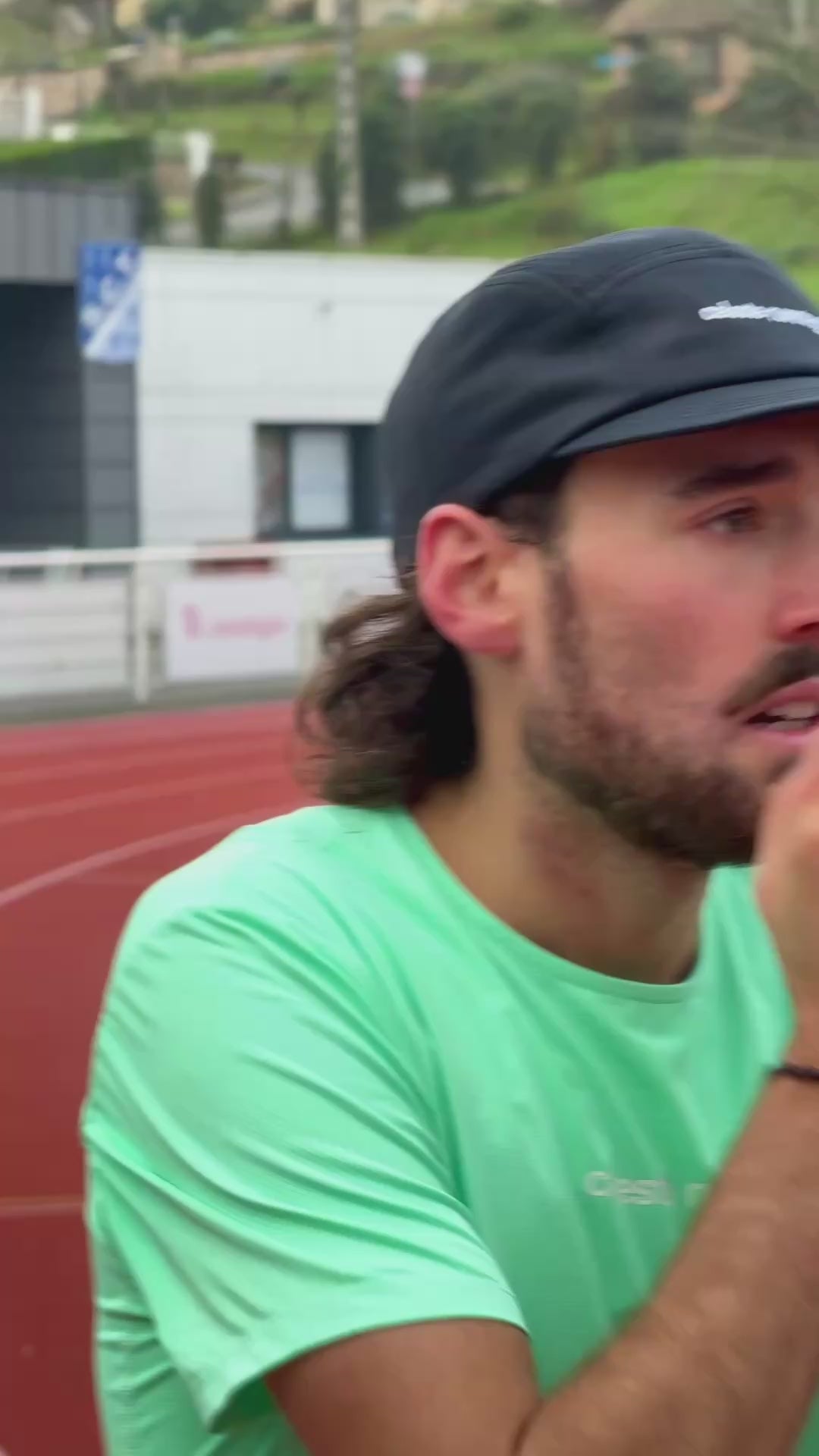 Charger la vidéo : 